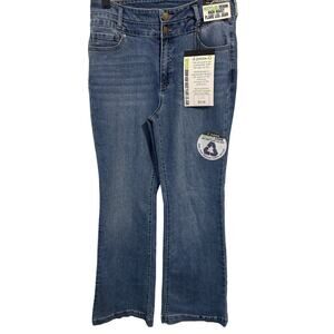 d Jeans NWT High waisted 13 inch flared legs size 8 jeans. Double waistband